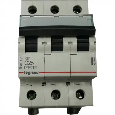 XS3 3X25A 4,5kA C Tipi Otomatik Sigorta